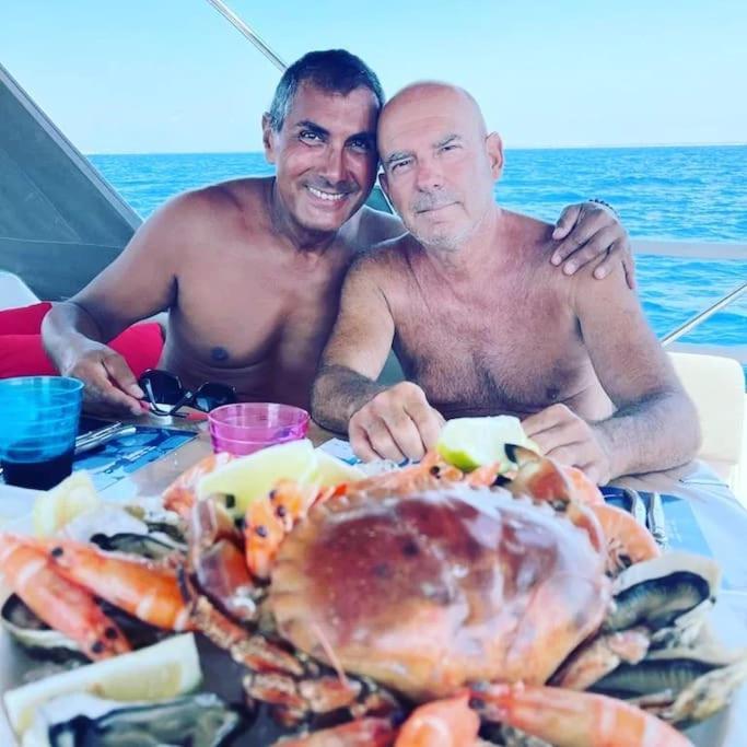 Hebergement Insolite Studio Grau Du Roi Mas Des Marines Piscine Ле-Гро-дю-Руа Экстерьер фото